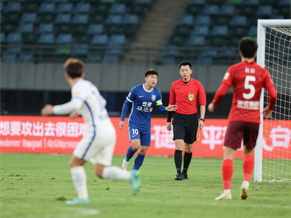 反击与亚泰 反击与亚泰