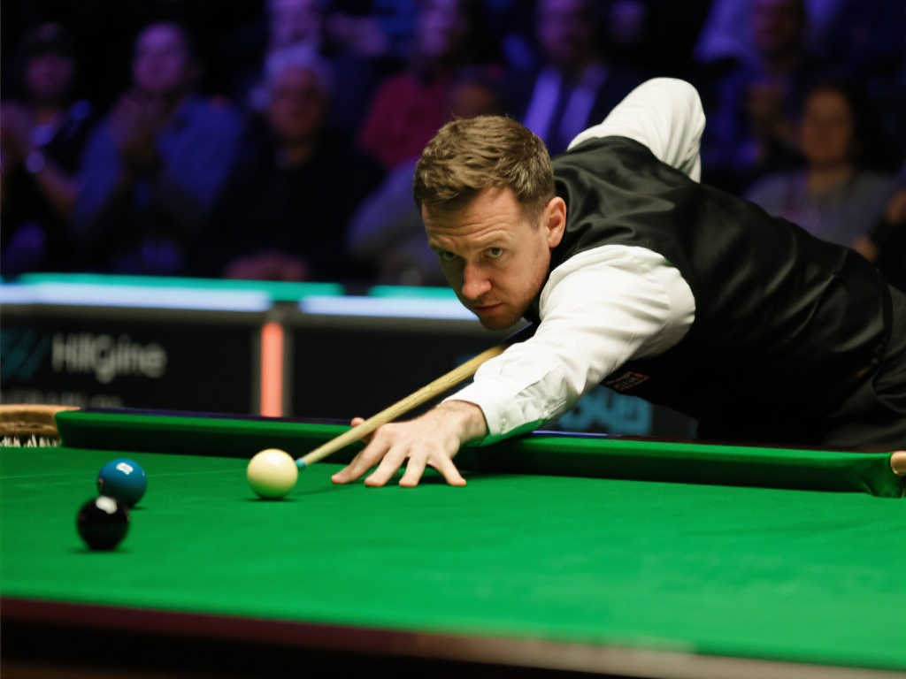 他丝毫没有 他丝毫没有